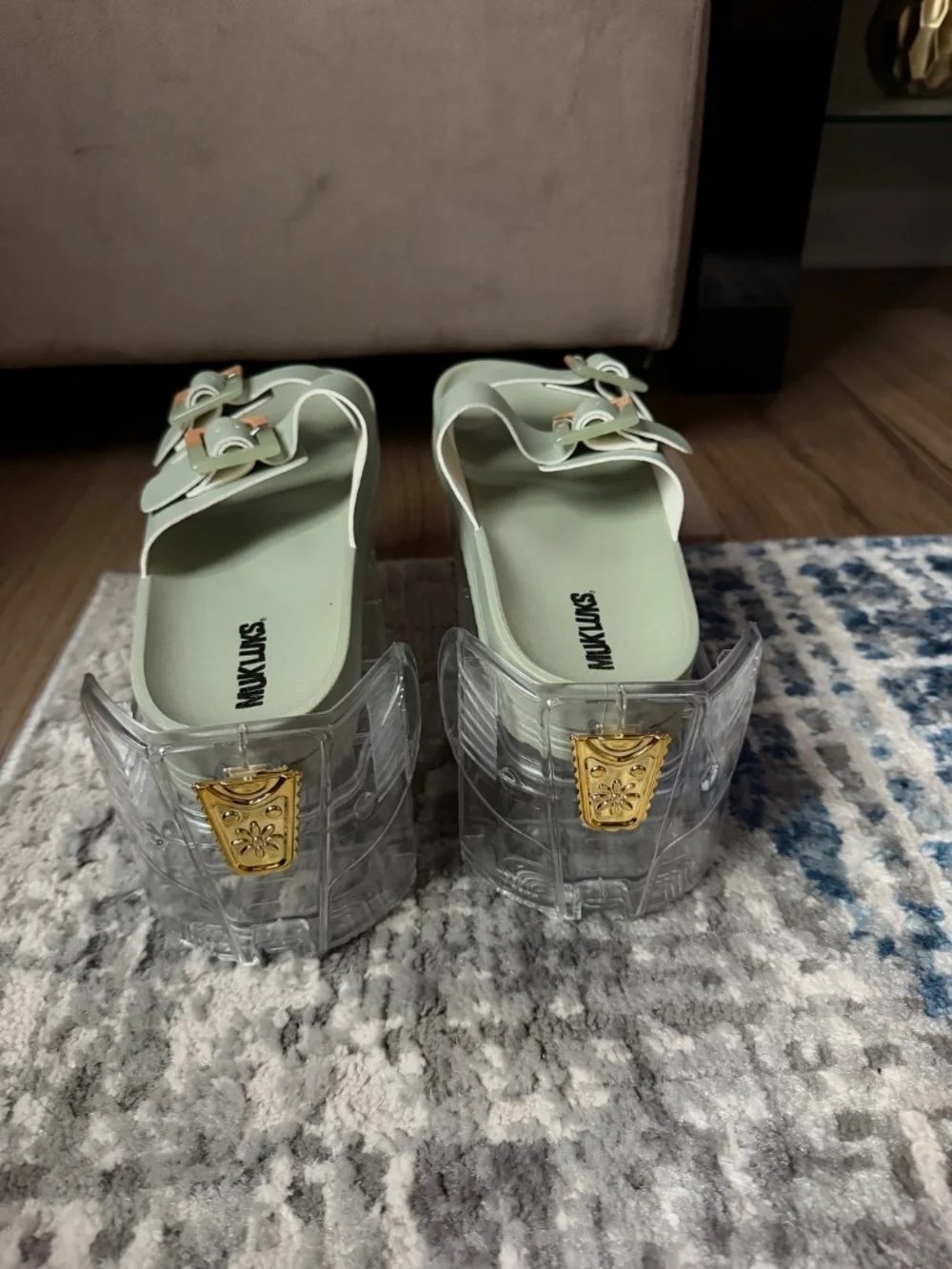 MUK LUKS Isabelle Sandal - Sage